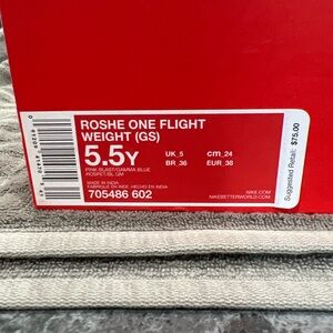 Nike Roshe One Flight Weight (GS) Red Box Label with Pink/Blue Accent